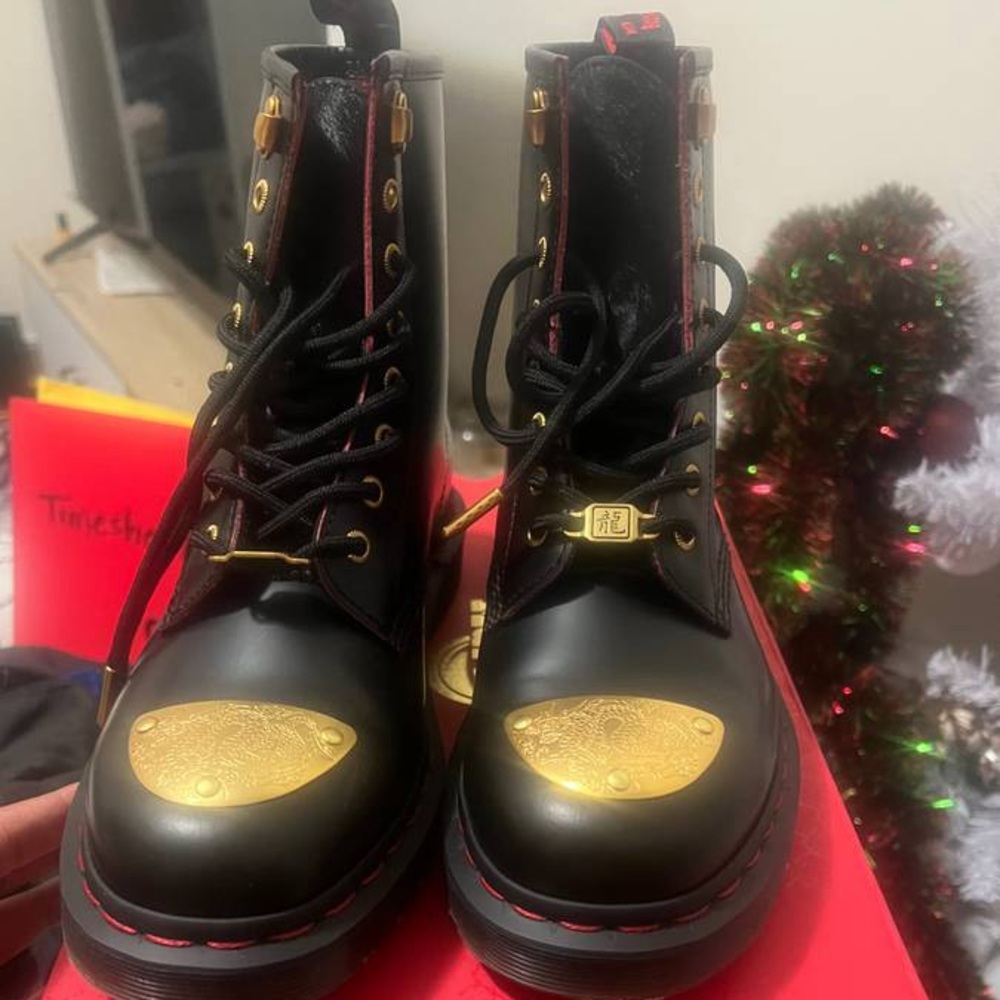 Doc Martens “Year of the Dragon”